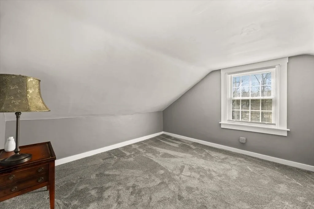 1 bed, 1 bath apartment for rent at 1 Elm St Unit 3, Freetown — photo 14 of 16