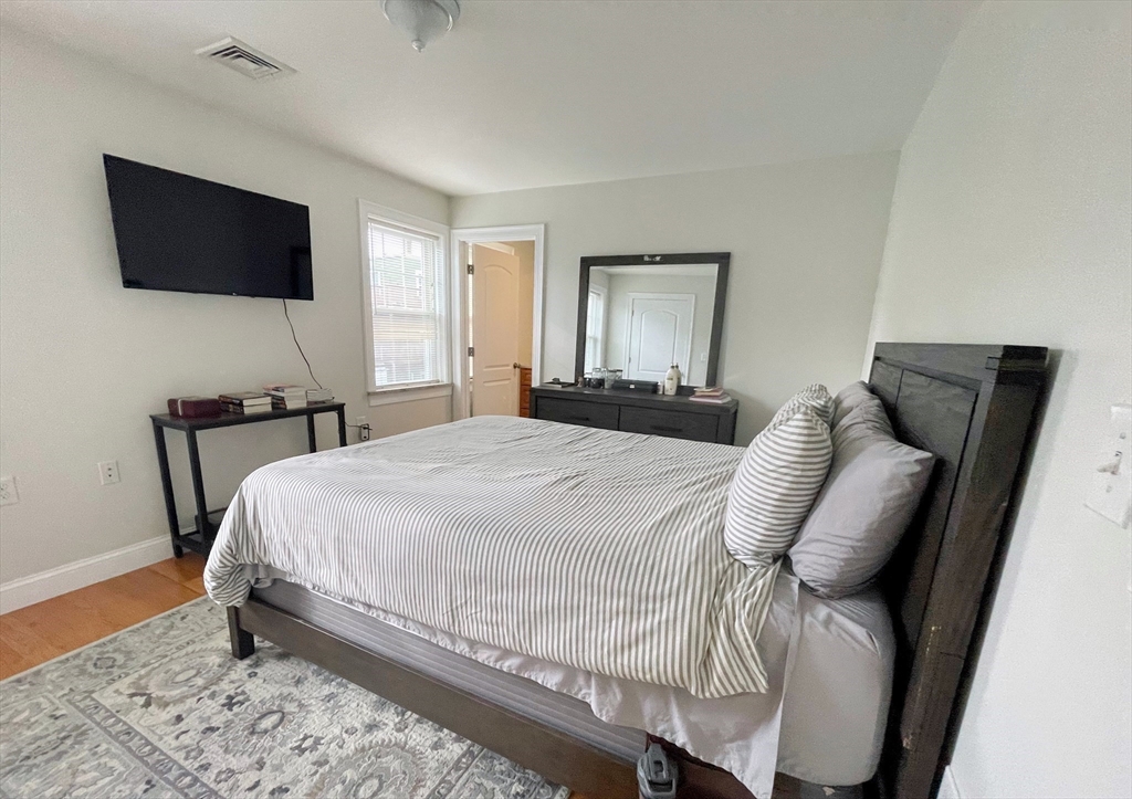 2 bed, 3 bath apartment for rent at 1 Emmet Pl Unit 1, East Boston — photo 6 of 13