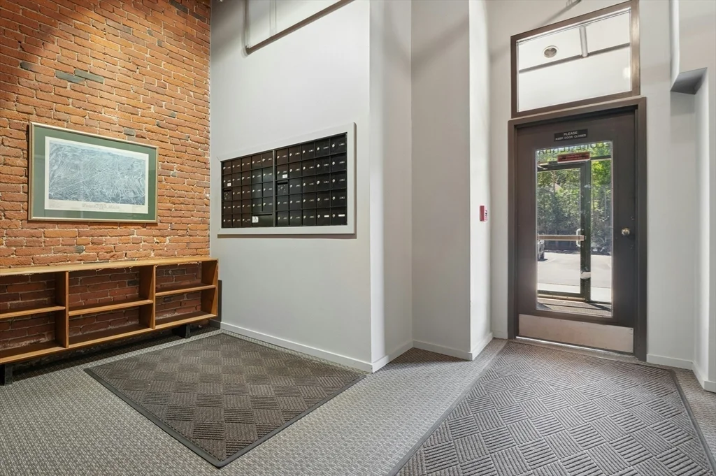 1 bed, 1 bath apartment for rent at 1 Envelope Ter Unit 202, Worcester — photo 7 of 39
