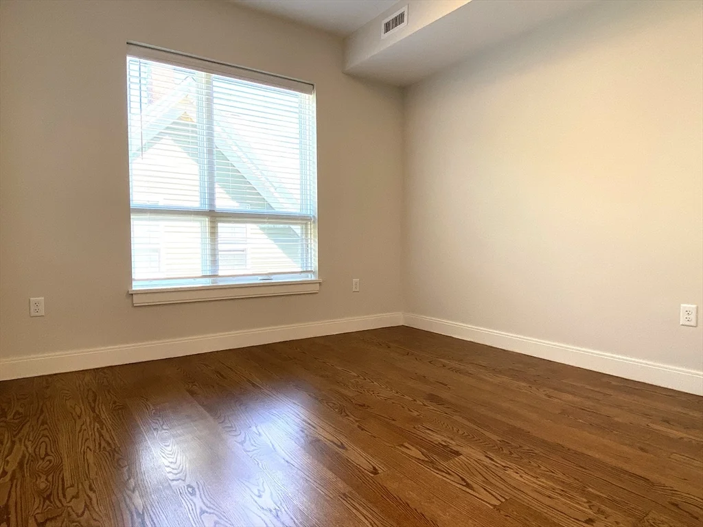 2 bed, 2 bath apartment for rent at 1 Everett St Unit 201, Allston — photo 15 of 17