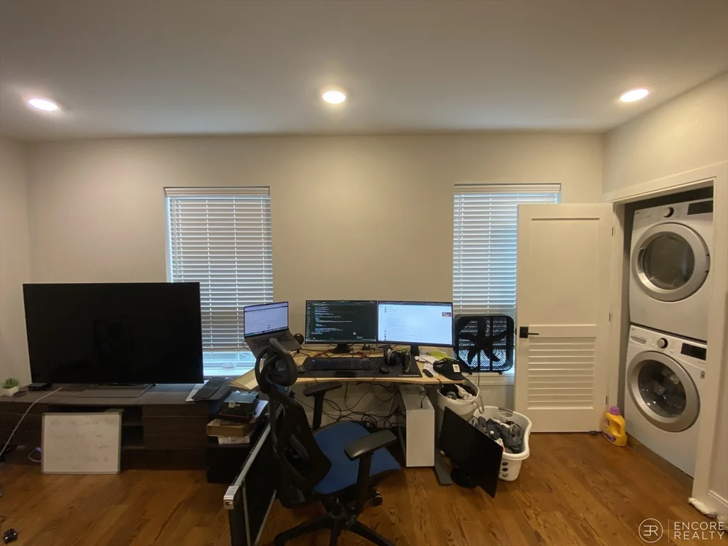 Studio bed, 1 bath apartment for rent at 1 Everett St Unit 305, Allston — photo 4 of 13