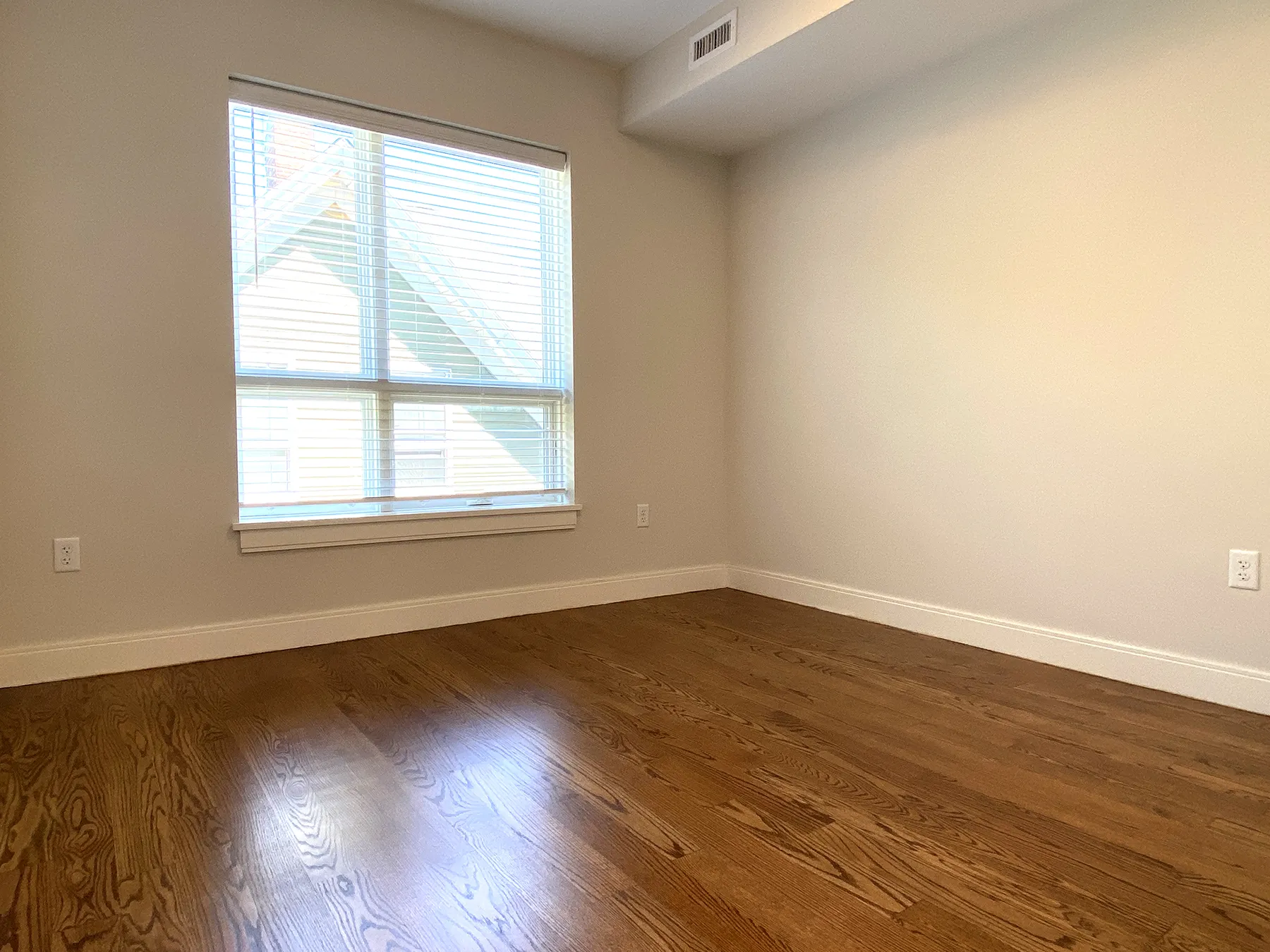 2 bed, 2 bath apartment for rent at 1 Everett St Unit 501A, Allston — photo 15 of 19