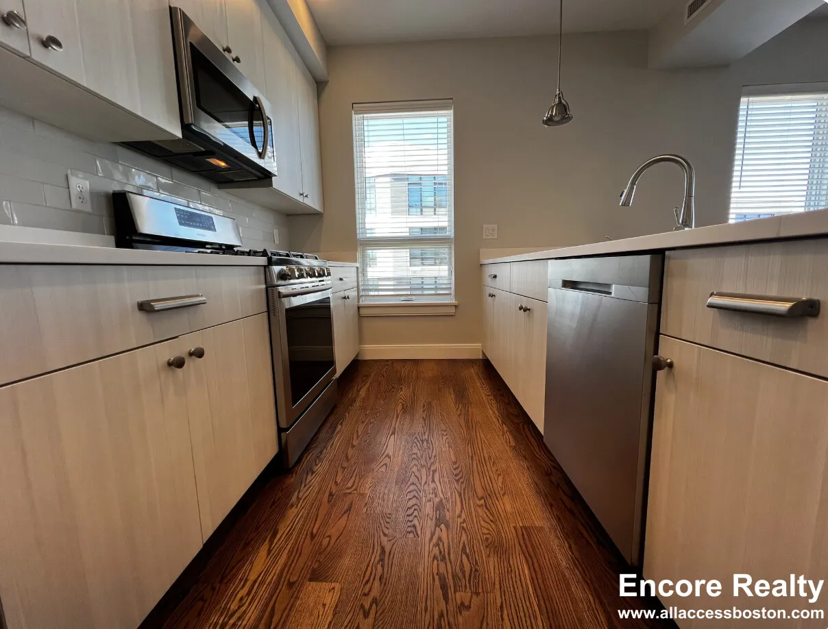 1 bed, 1.5 bath apartment for rent at 1 Everett St Unit 502, Allston — photo 7 of 23