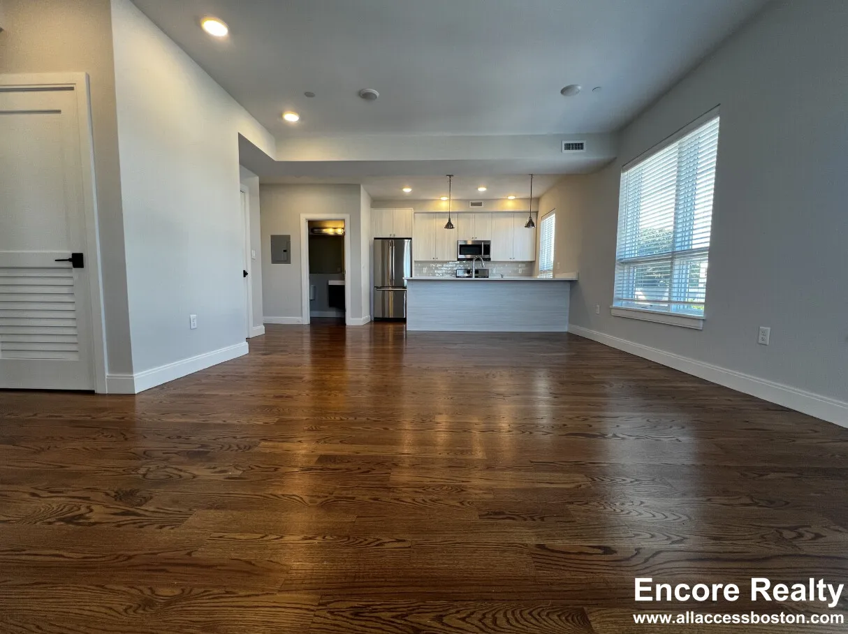 1 bed, 1.5 bath apartment for rent at 1 Everett St Unit 502, Allston — photo 2 of 23