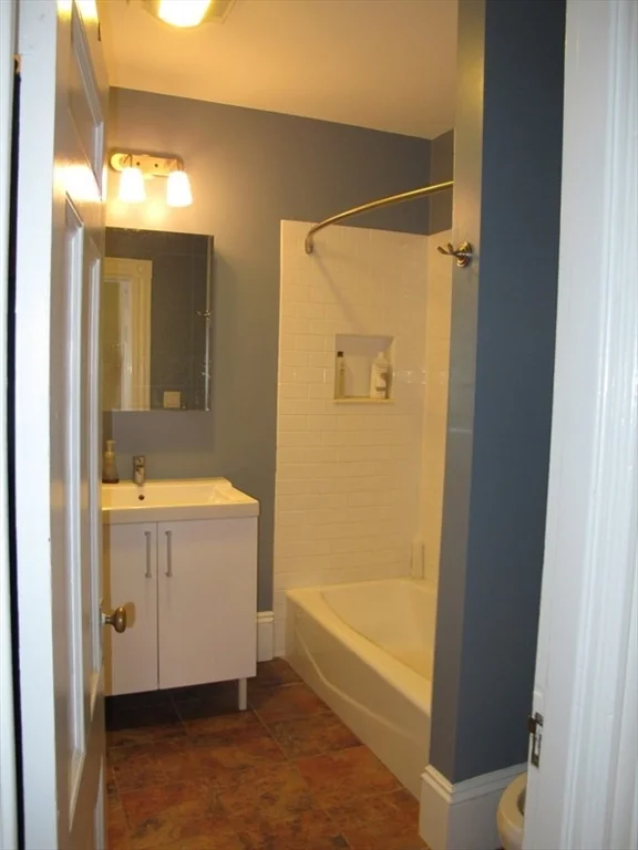 1 bed, 1 bath apartment for rent at 1 Fayette St Unit 3, Harvard Square — photo 6 of 6