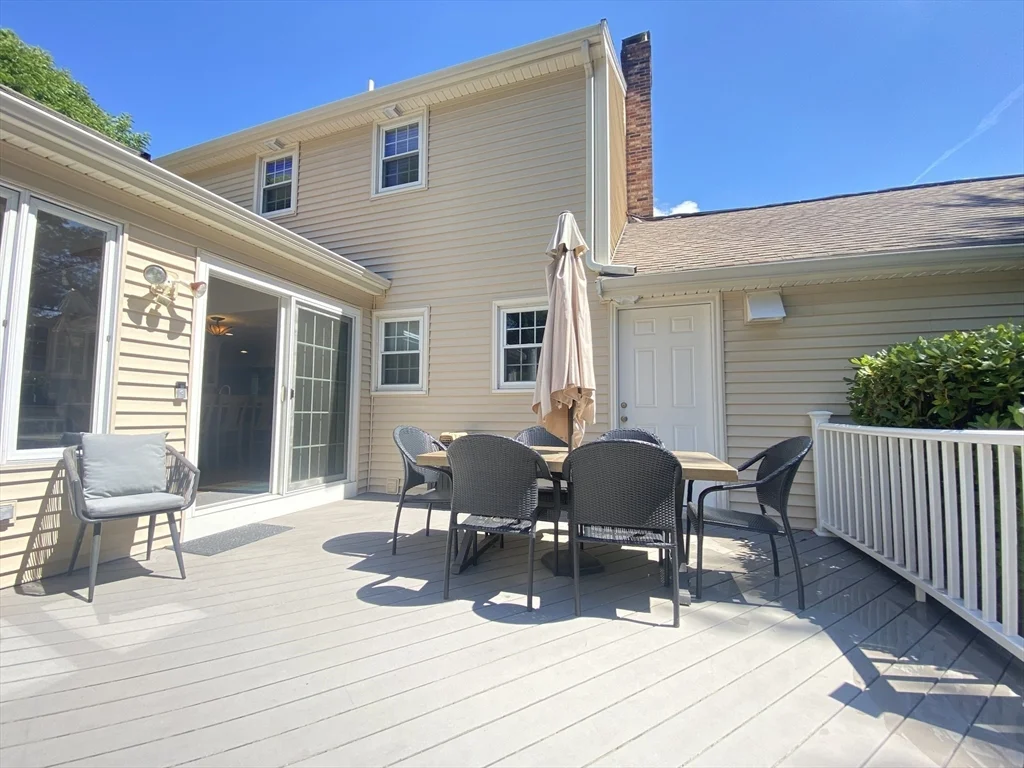 4 bed, 2 bath apartment for rent at 1 Foley Dr, Southborough — photo 6 of 31