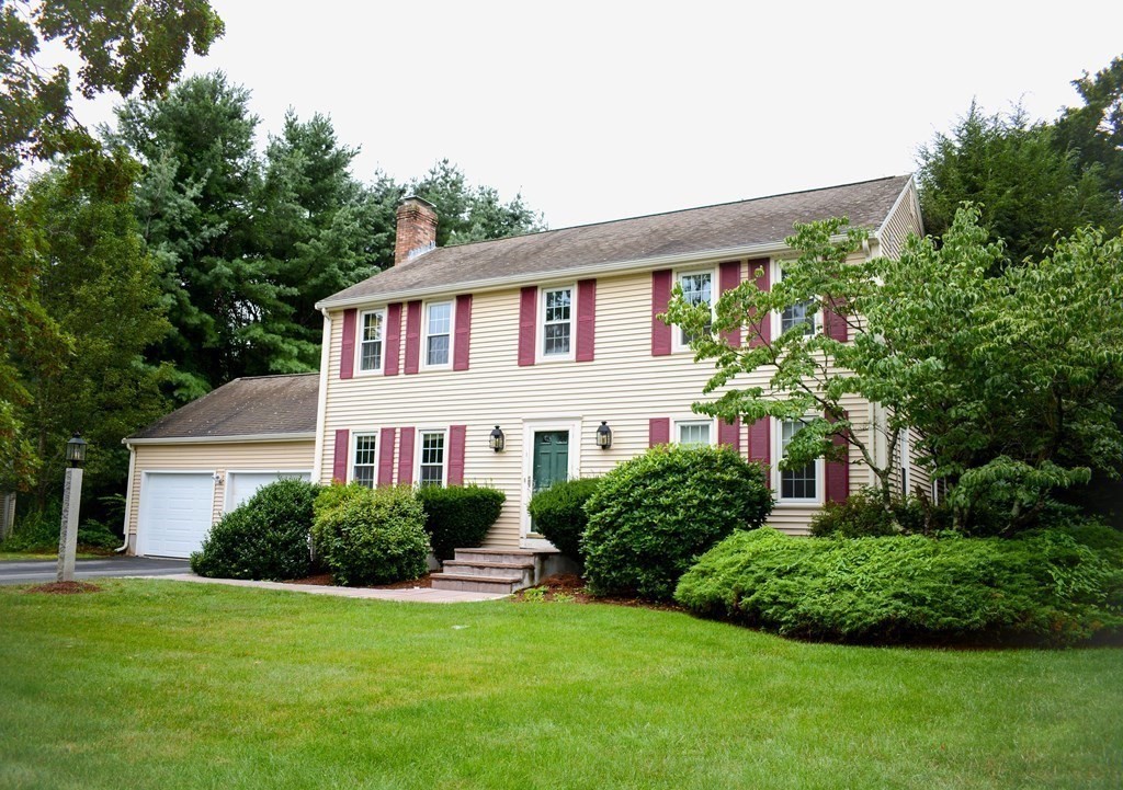 4 bed, 2 bath apartment for rent at 1 Foley Unit 1, Southborough — photo 1 of 41