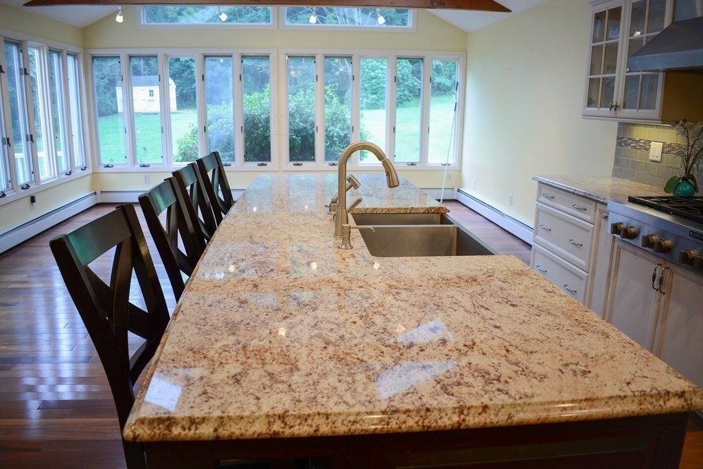 4 bed, 2 bath apartment for rent at 1 Foley Unit 1, Southborough — photo 6 of 41