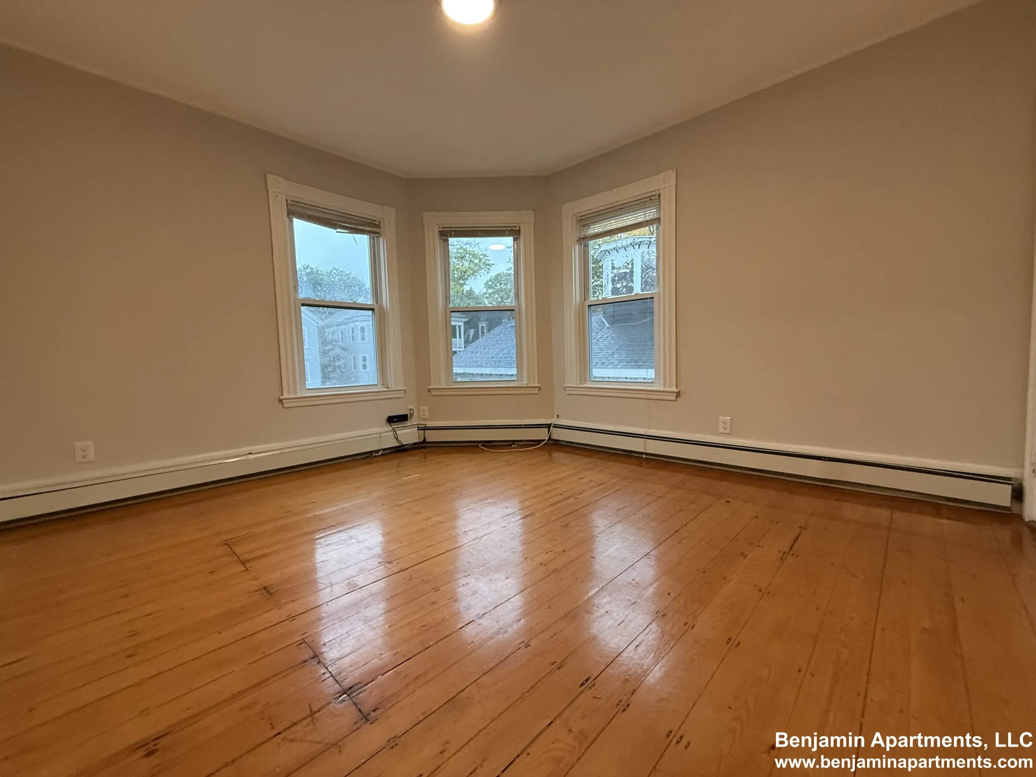 4 bed, 1.5 bath apartment for rent at 1 Folsom Ave Unit 3, Mission Hill — photo 13 of 24