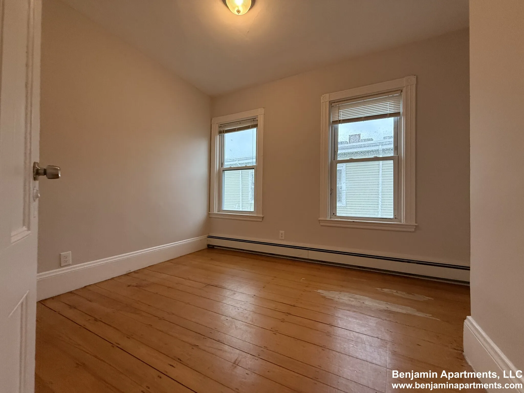 4 bed, 1.5 bath apartment for rent at 1 Folsom Ave Unit 3, Mission Hill — photo 9 of 24