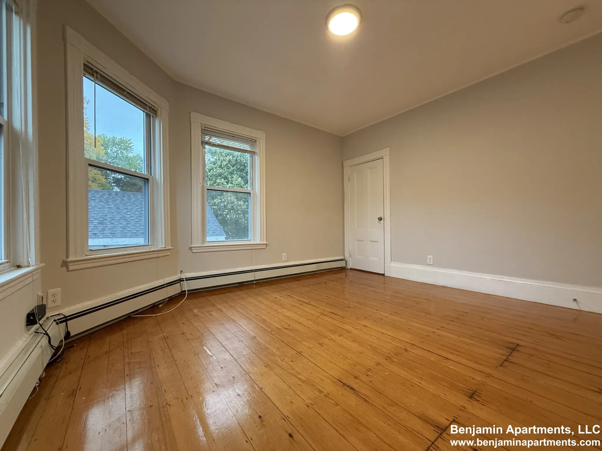 4 bed, 1.5 bath apartment for rent at 1 Folsom Ave Unit 3, Mission Hill — photo 14 of 24