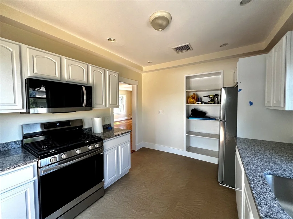 2 bed, 2 bath apartment for rent at 1 Fort Ave Ter Unit 2, Roxbury — photo 7 of 16