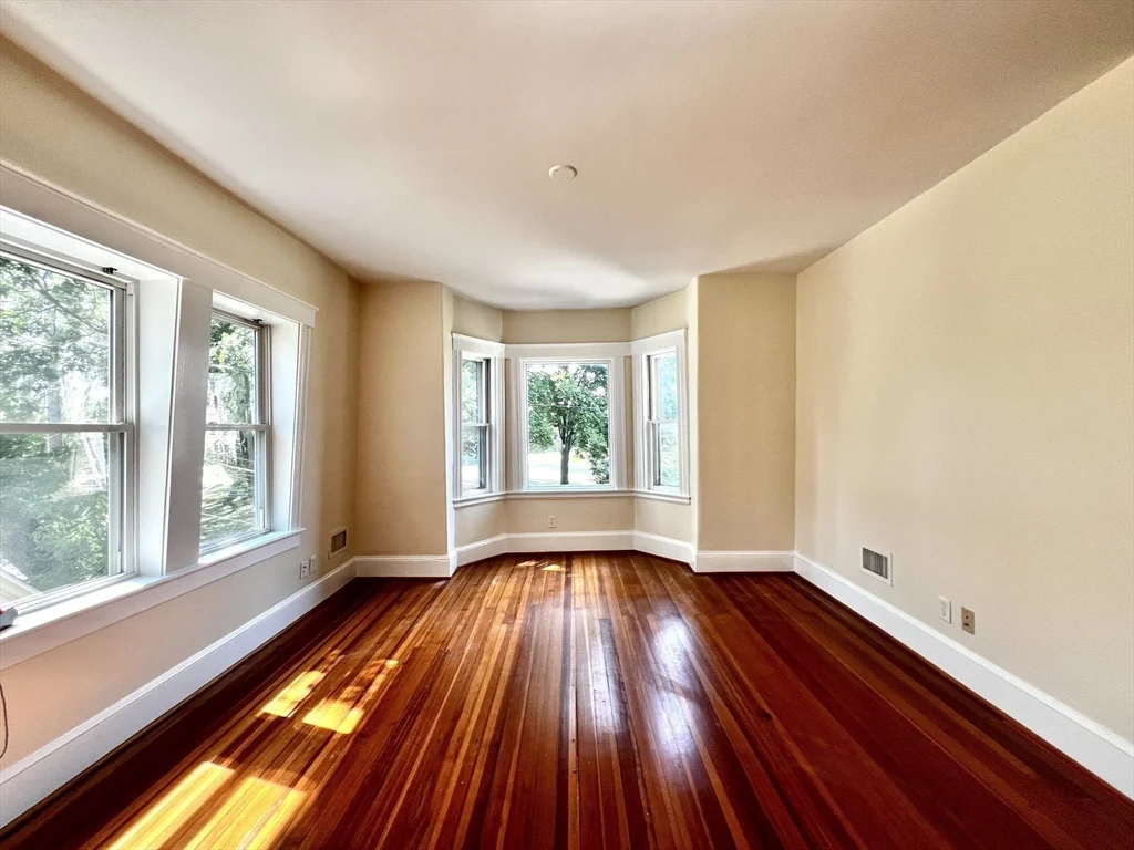 2 bed, 2 bath apartment for rent at 1 Fort Ave Ter Unit 2, Roxbury — photo 3 of 16