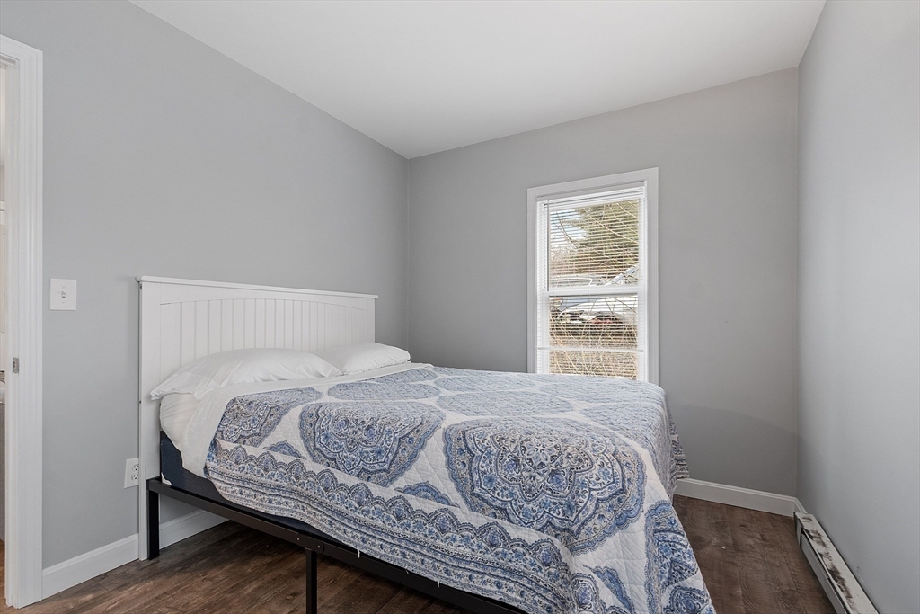 1 bed, 1 bath apartment for rent at 1 Foster St, Pepperell — photo 8 of 14