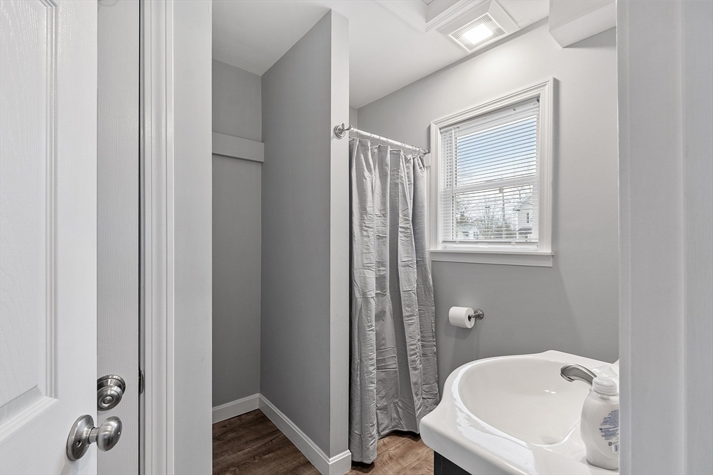 1 bed, 1 bath apartment for rent at 1 Foster St, Pepperell — photo 12 of 14
