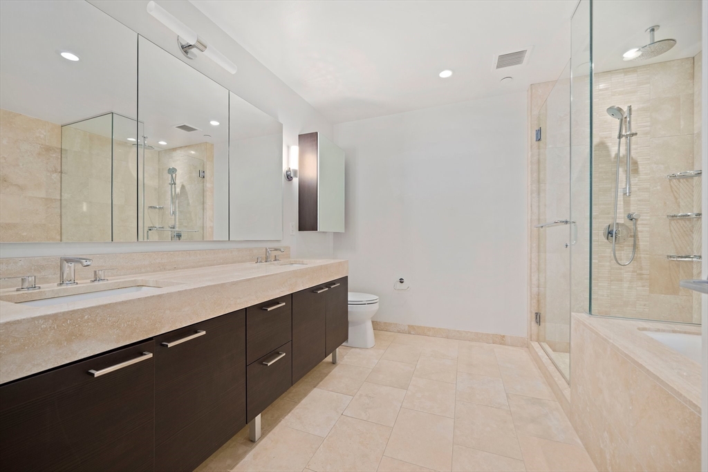 2 bed, 2 bath apartment for rent at 1 Franklin St Unit 1004, Midtown — photo 19 of 40
