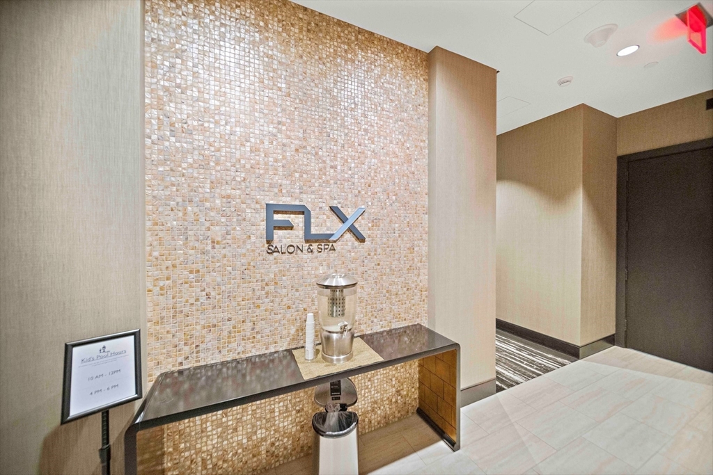 2 bed, 2 bath apartment for rent at 1 Franklin St Unit 1004, Midtown — photo 31 of 40