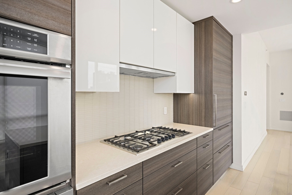 2 bed, 2 bath apartment for rent at 1 Franklin St Unit 1004, Midtown — photo 11 of 40