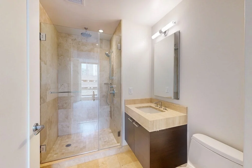 2 bed, 2 bath apartment for rent at 1 Franklin St Unit 1105, Boston Downtown — photo 24 of 35