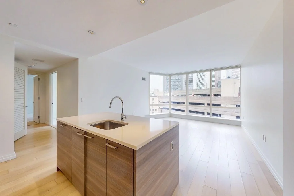 2 bed, 2 bath apartment for rent at 1 Franklin St Unit 1105, Boston Downtown — photo 10 of 35