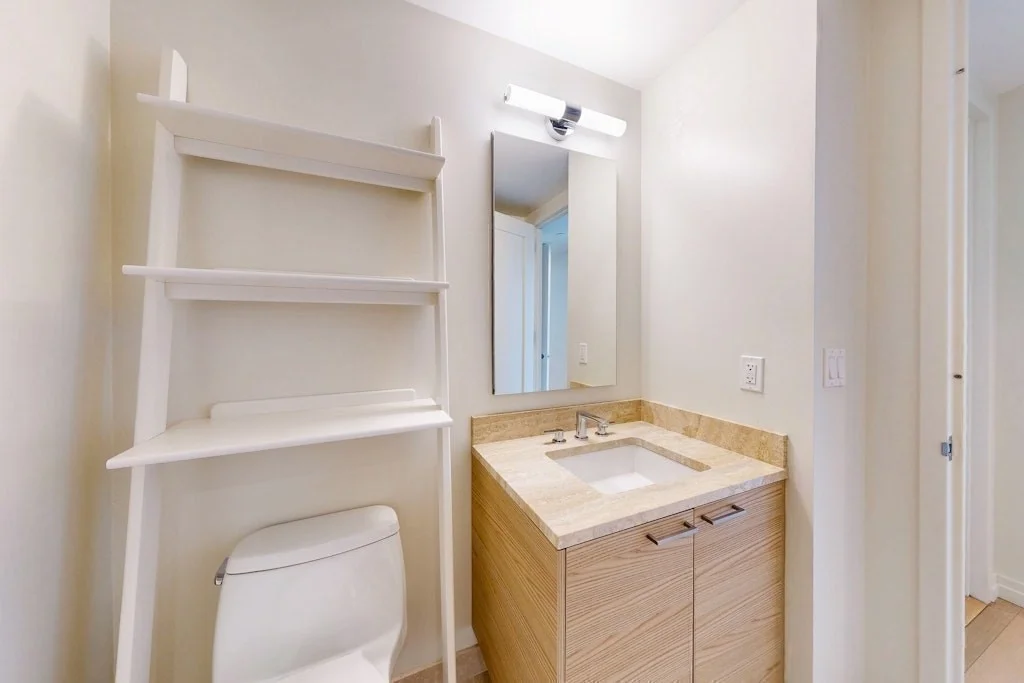 2 bed, 2 bath apartment for rent at 1 Franklin St Unit 1105, Boston Downtown — photo 17 of 35