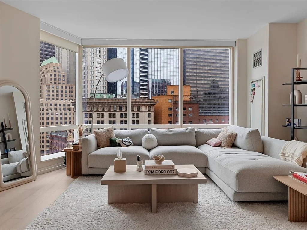 1 bed, 1 bath apartment for rent at 1 Franklin St Unit 1109, Boston Downtown