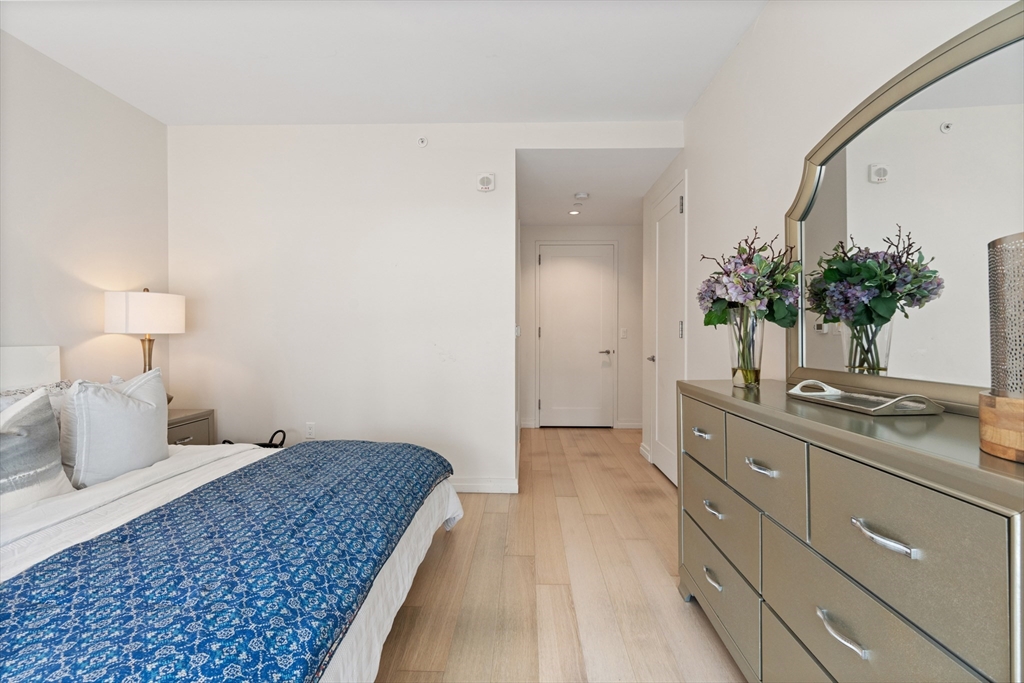 2 bed, 2 bath apartment for rent at 1 Franklin St Unit 1504, Midtown — photo 14 of 42