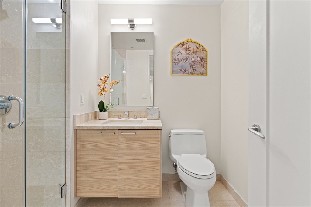 2 bed, 2 bath apartment for rent at 1 Franklin St Unit 1504, Midtown — photo 21 of 42
