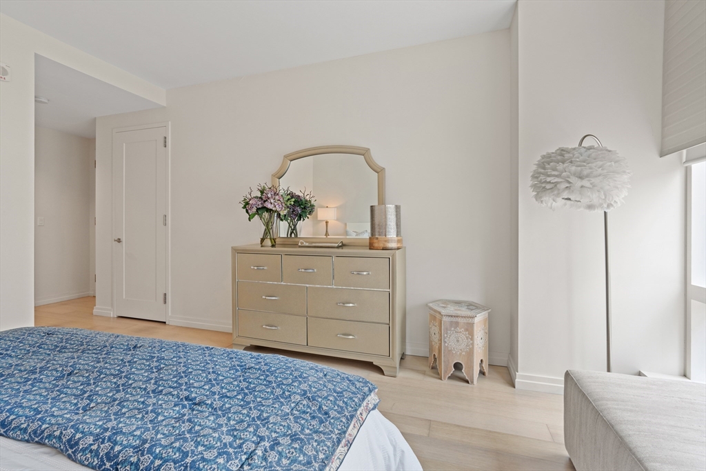 2 bed, 2 bath apartment for rent at 1 Franklin St Unit 1504, Midtown — photo 15 of 42