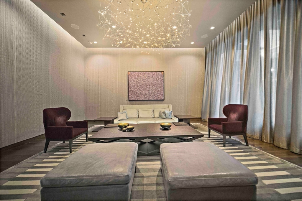 2 bed, 2 bath apartment for rent at 1 Franklin St Unit 1504, Midtown — photo 37 of 42