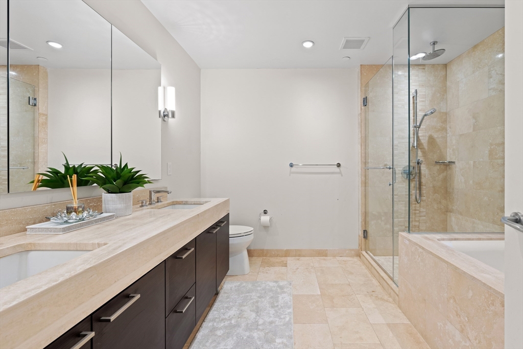 2 bed, 2 bath apartment for rent at 1 Franklin St Unit 1504, Midtown — photo 16 of 42