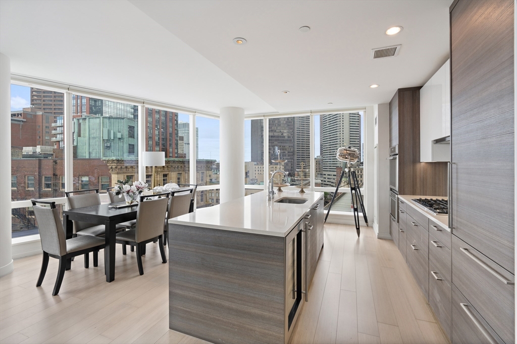 2 bed, 2 bath apartment for rent at 1 Franklin St Unit 1504, Midtown — photo 7 of 42