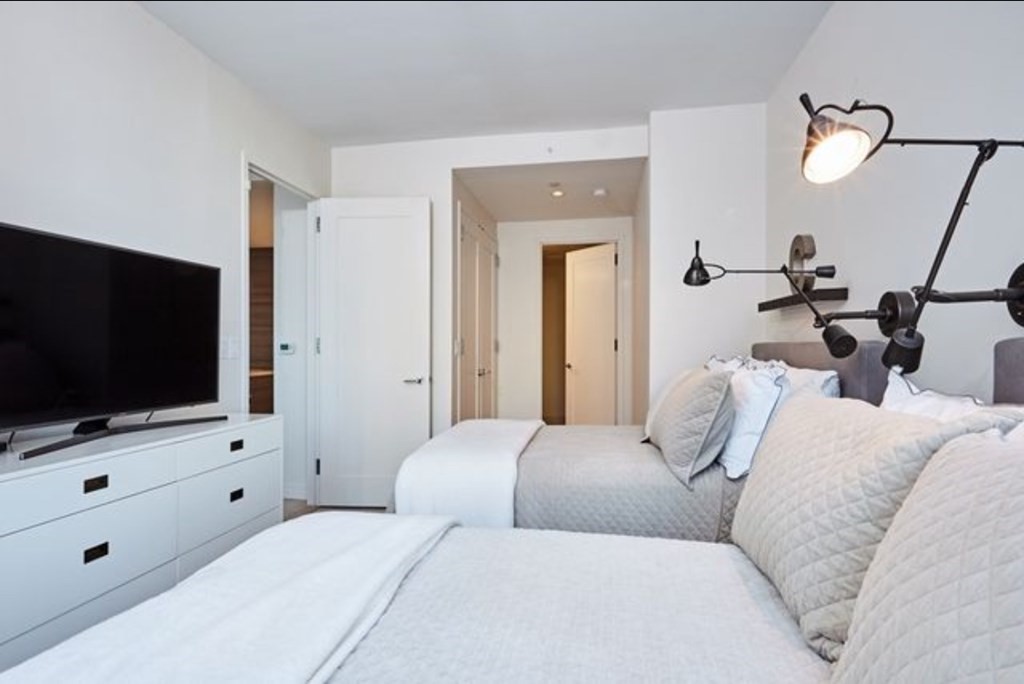 2 bed, 2 bath apartment for rent at 1 Franklin St Unit 1507, Midtown — photo 12 of 25
