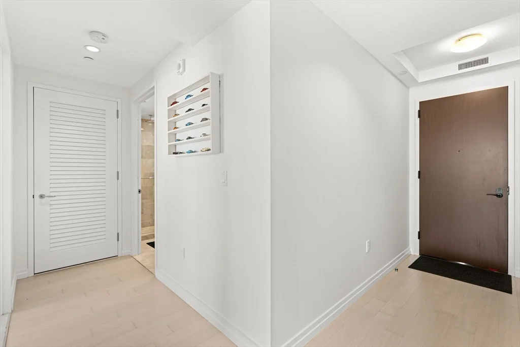 1 bed, 1 bath apartment for rent at 1 Franklin St Unit 1611, Boston Downtown — photo 16 of 33