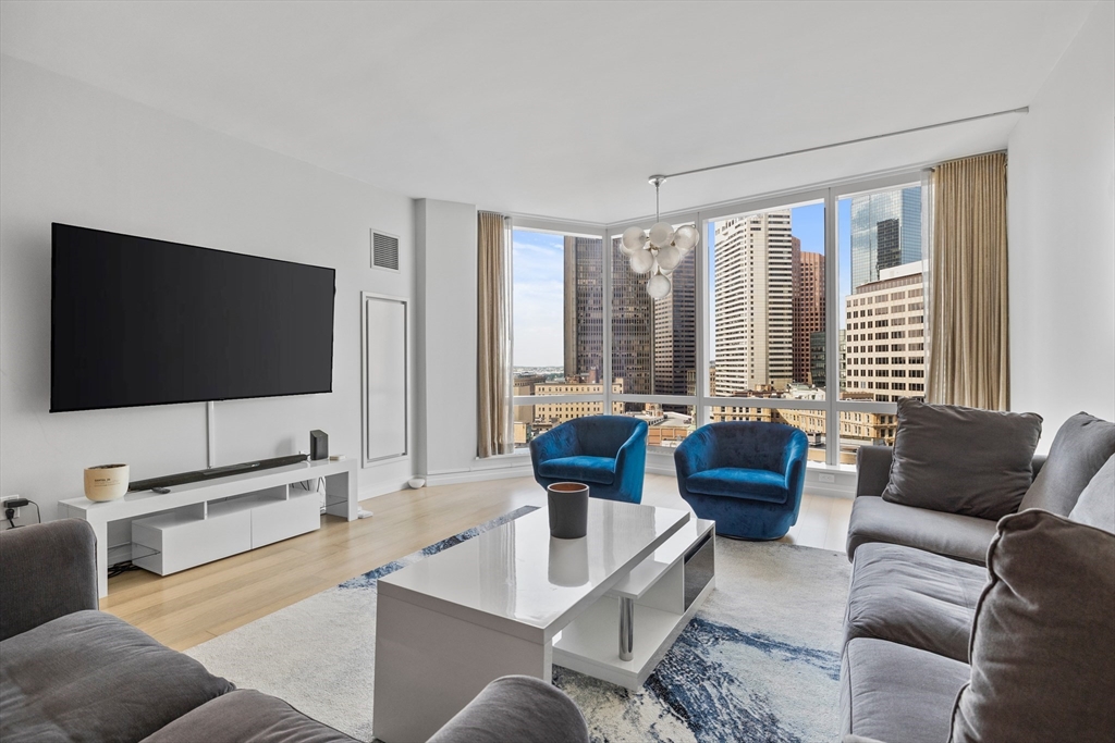 2 bed, 2 bath apartment for rent at 1 Franklin St Unit 1807, Midtown — photo 1 of 36