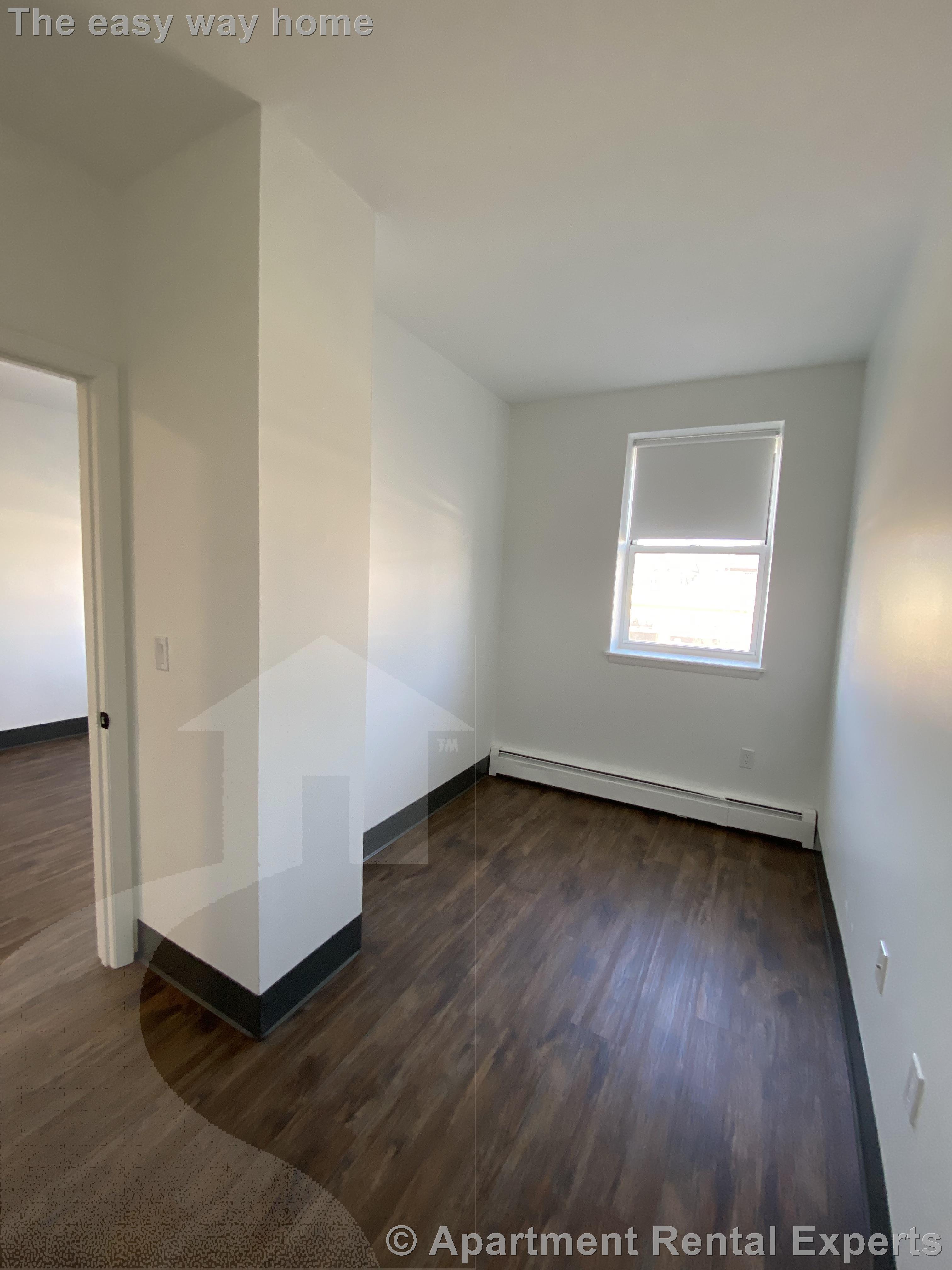 2 bed, 1 bath apartment for rent at 1 Franklin St Unit 201, Sullivan Square — photo 2 of 11