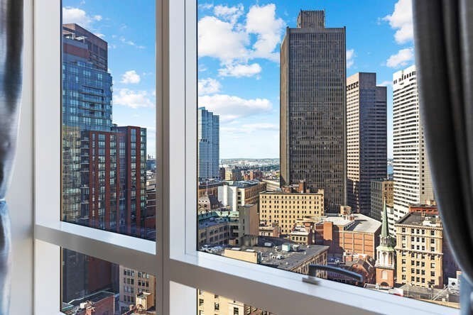 2 bed, 2 bath apartment for rent at 1 Franklin St Unit 2307, Midtown — photo 18 of 27