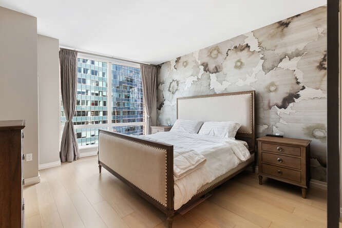 2 bed, 2 bath apartment for rent at 1 Franklin St Unit 2307, Midtown — photo 19 of 27