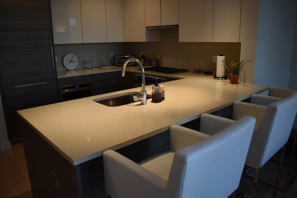1 bed, 1 bath apartment for rent at 1 Franklin St Unit 2409, Boston Downtown — photo 8 of 23