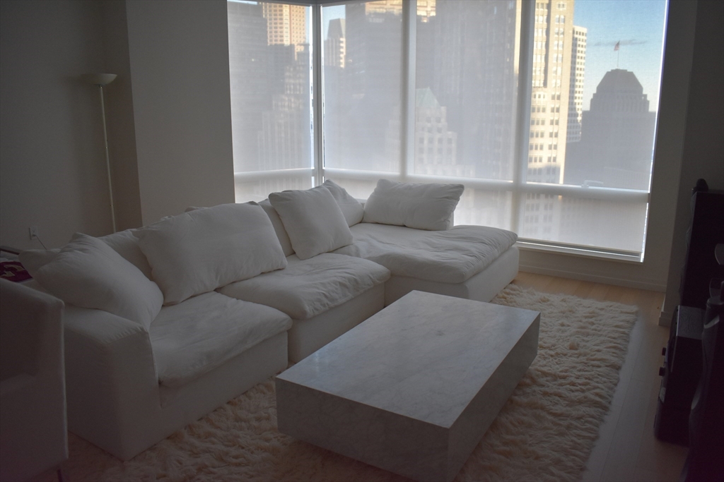 1 bed, 1 bath apartment for rent at 1 Franklin St Unit 2409, Boston Downtown — photo 4 of 23