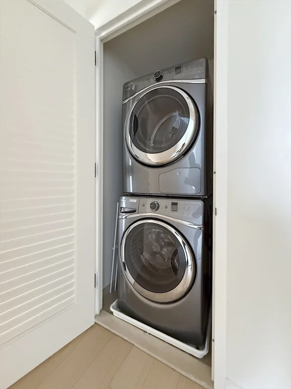 2 bed, 2 bath apartment for rent at 1 Franklin St Unit 2605, Midtown — photo 16 of 32