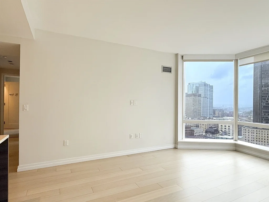 2 bed, 2 bath apartment for rent at 1 Franklin St Unit 2605, Midtown — photo 4 of 32