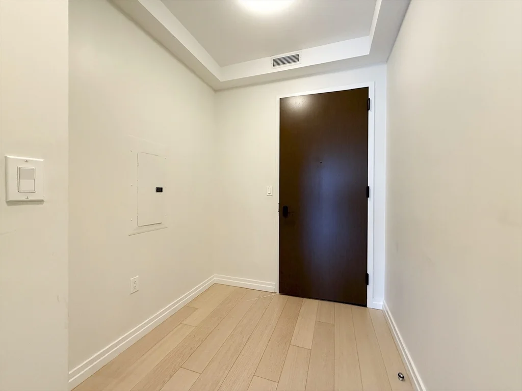 2 bed, 2 bath apartment for rent at 1 Franklin St Unit 2605, Midtown — photo 7 of 32