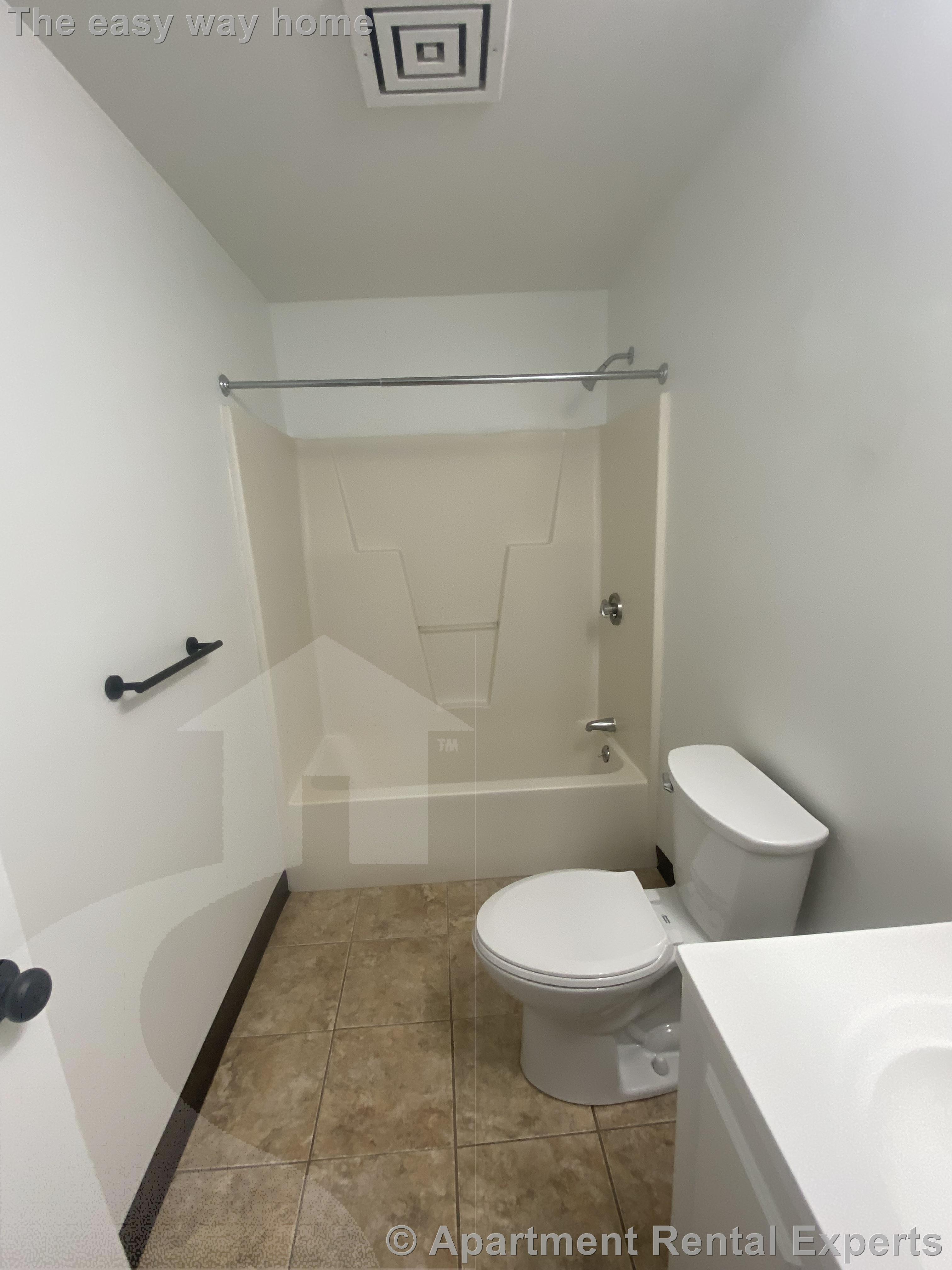 2 bed, 1 bath apartment for rent at 1 Franklin St Unit 301, Sullivan Square — photo 15 of 16