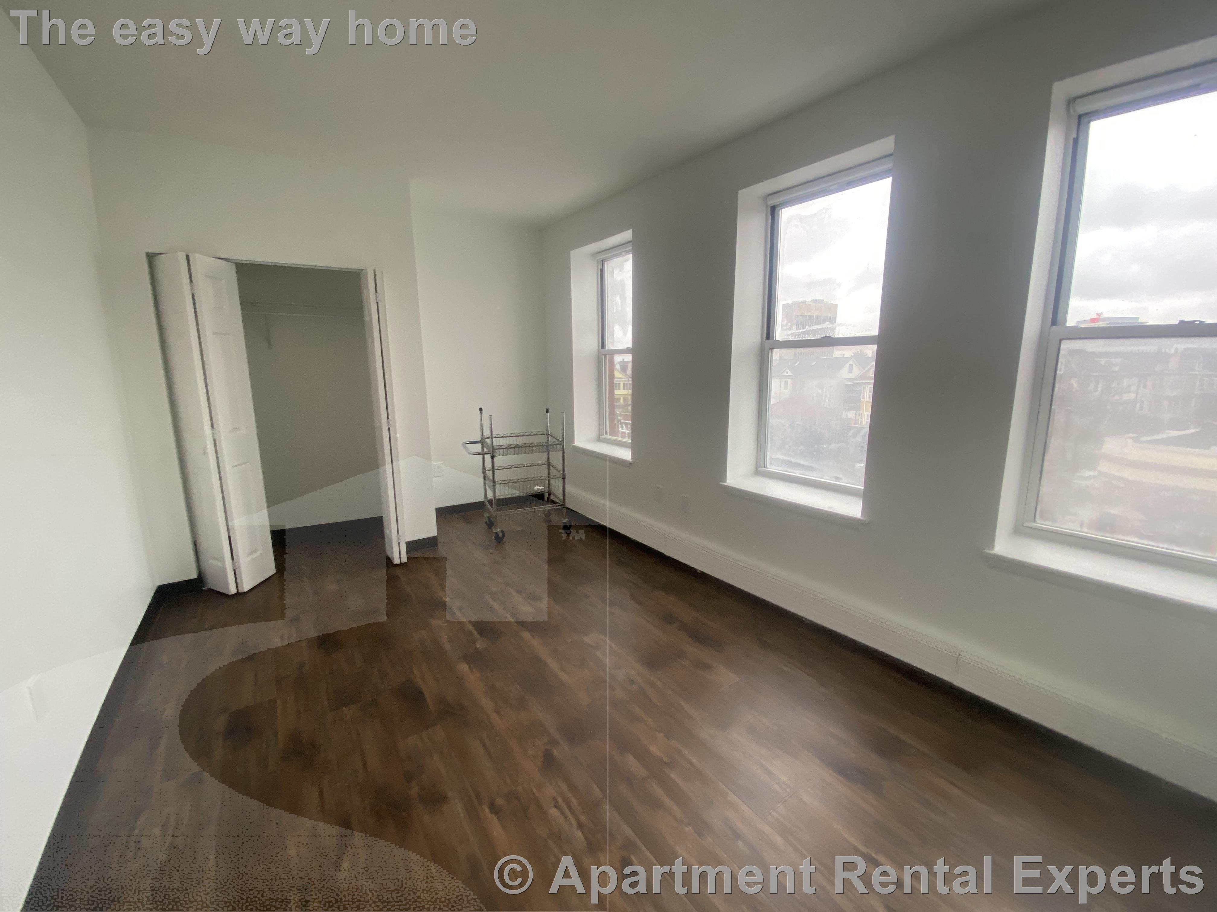 2 bed, 1 bath apartment for rent at 1 Franklin St Unit 301, Sullivan Square — photo 10 of 16