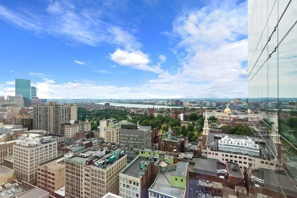 2 bed, 2 bath apartment for rent at 1 Franklin St Unit 3010, Midtown — photo 1 of 21