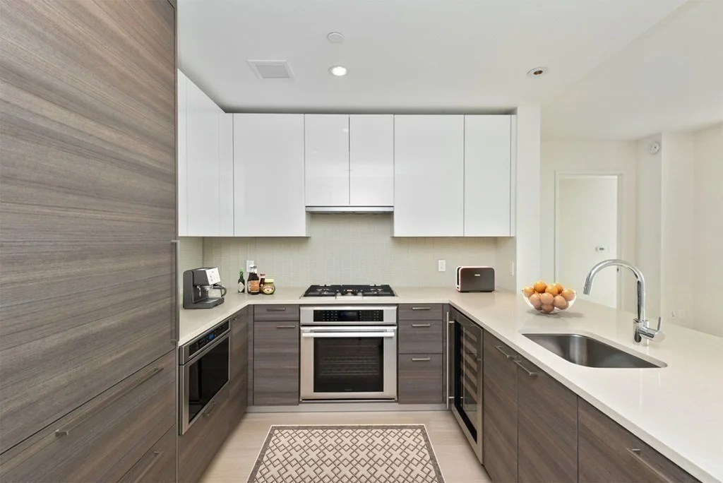 2 bed, 2 bath apartment for rent at 1 Franklin St Unit 3010, Midtown — photo 4 of 21