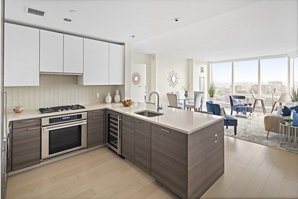 2 bed, 2 bath apartment for rent at 1 Franklin St Unit 3110, Boston Downtown — photo 2 of 38