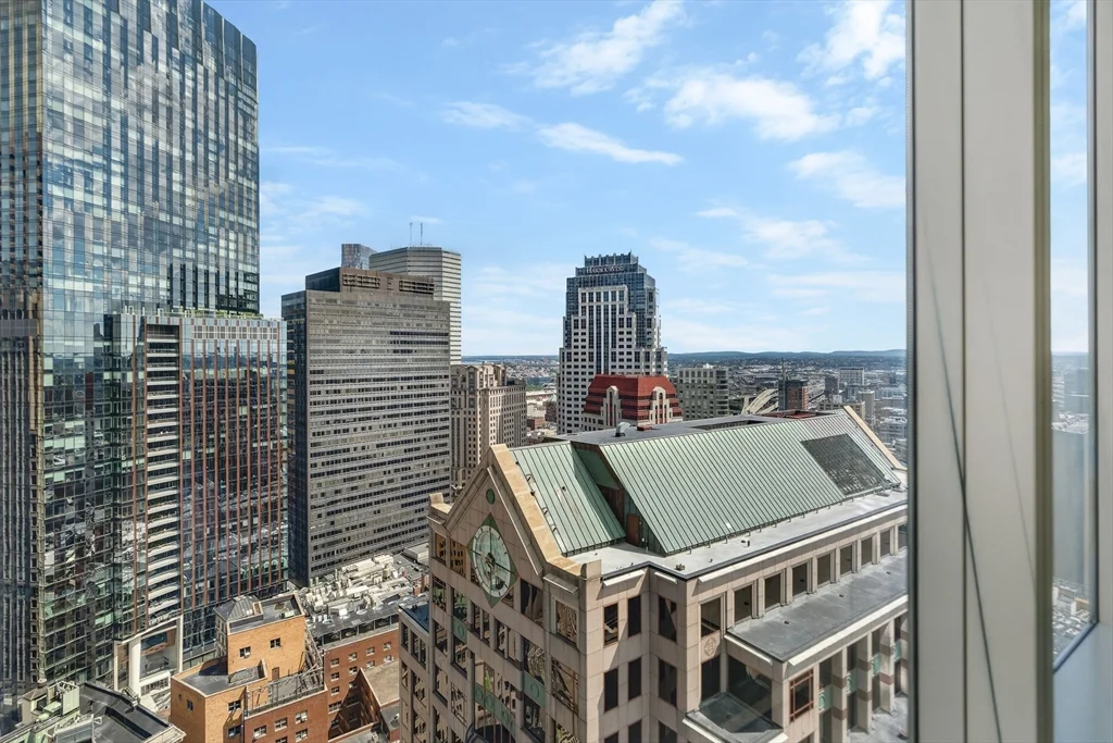 2 bed, 2 bath apartment for rent at 1 Franklin St Unit 3210, Boston Downtown — photo 19 of 33