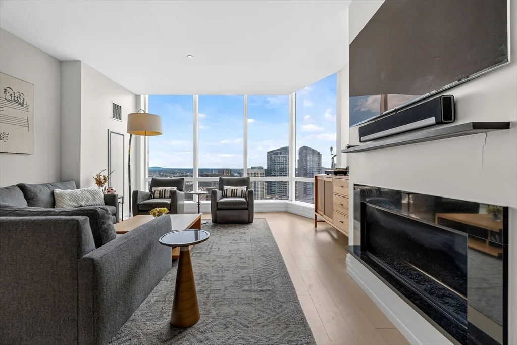 2 bed, 2 bath apartment for rent at 1 Franklin St Unit 3210, Boston Downtown — photo 6 of 33